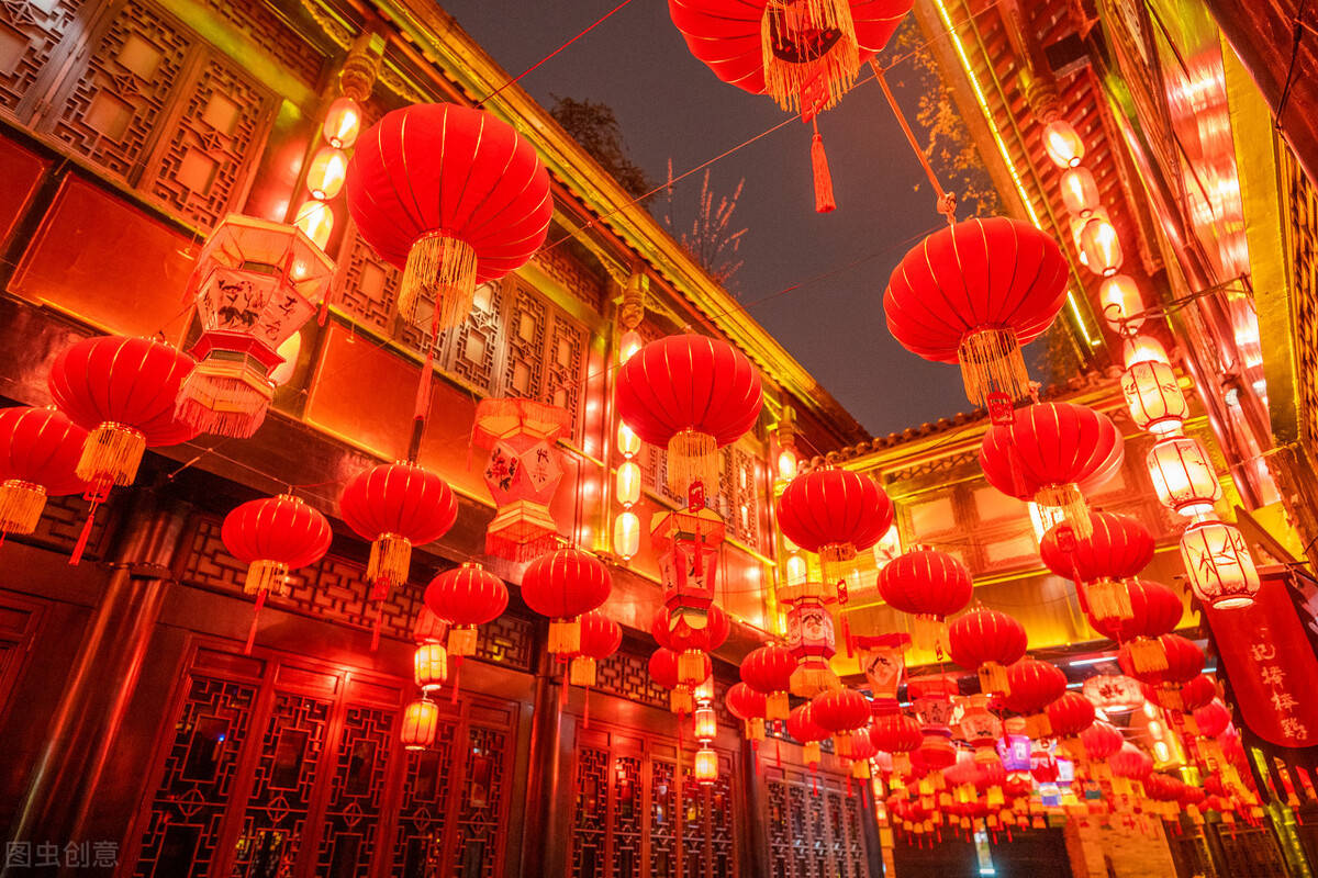 闹花灯习俗的源由,北京元宵节哪儿有灯会?