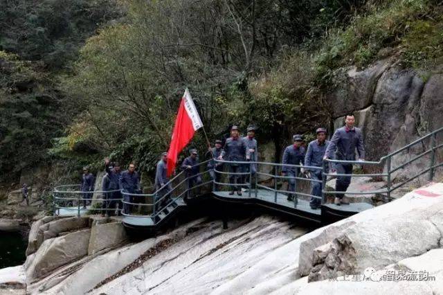 郭进拴||行走志仁小道