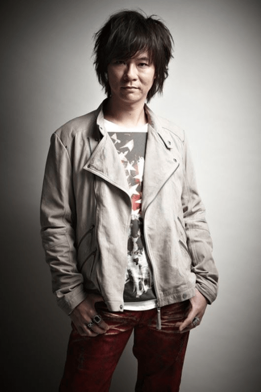 当年以琇琴与锦雯组成「锦绣二重唱」出道,歌声清亮的她总是能抚慰