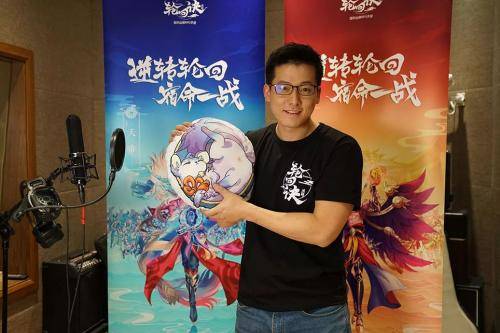 白冰约会对象是配音大神李元韬网友可有个年龄长相都不错的了