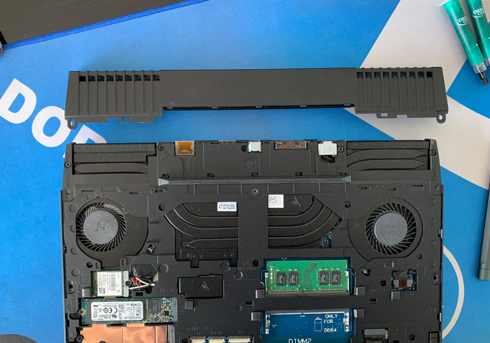 cpu爆降8度外星人13r3笔记本拆机九州风神ex750硅脂更换过程