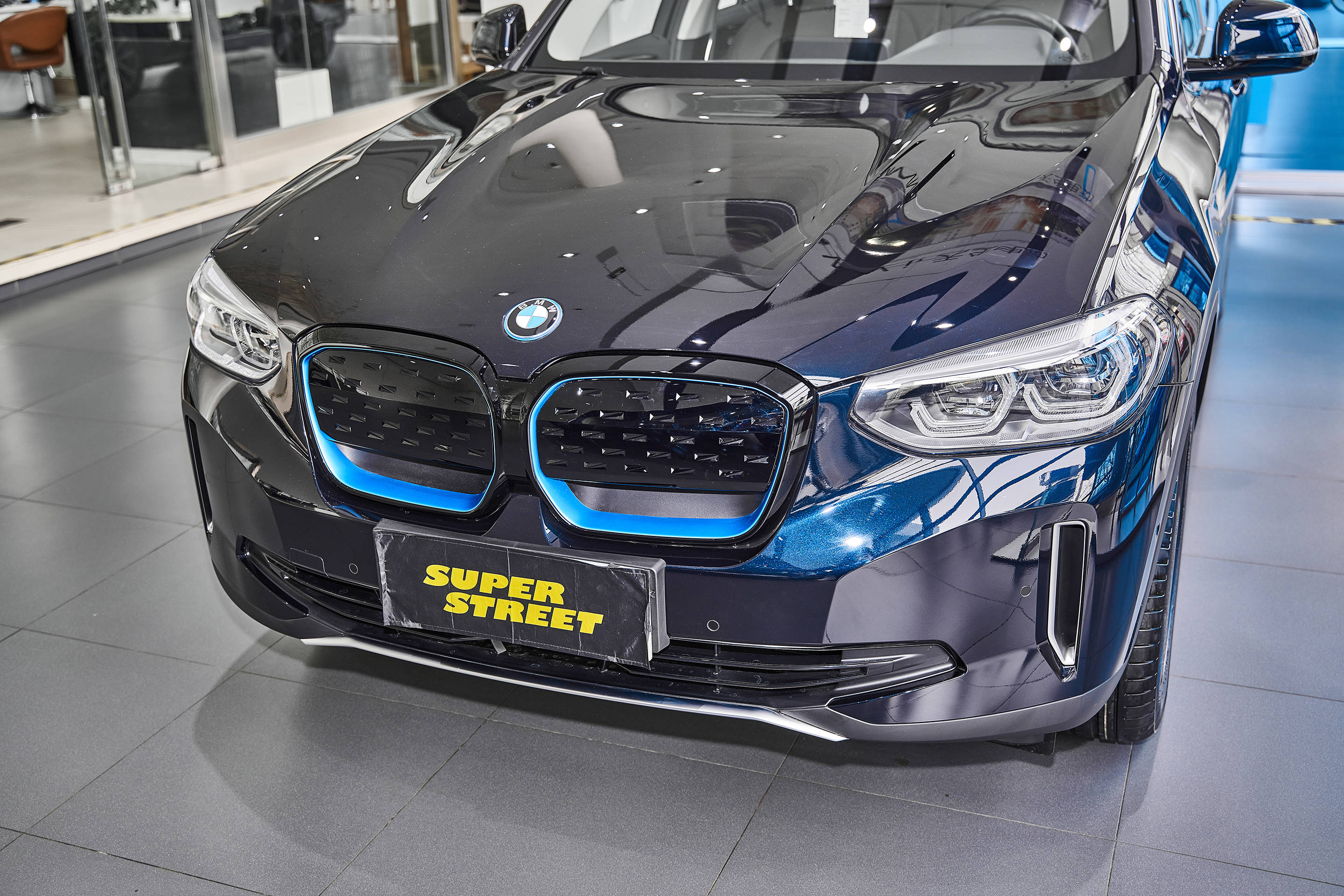 宝马ix3澎湃i动力第五代bmwedrive的电动驾趣