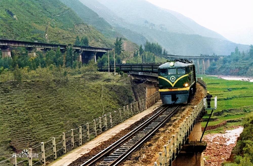 5,韶山至井冈山旅游铁路:很明显,这条铁路就是为了旅游而建的,实际上