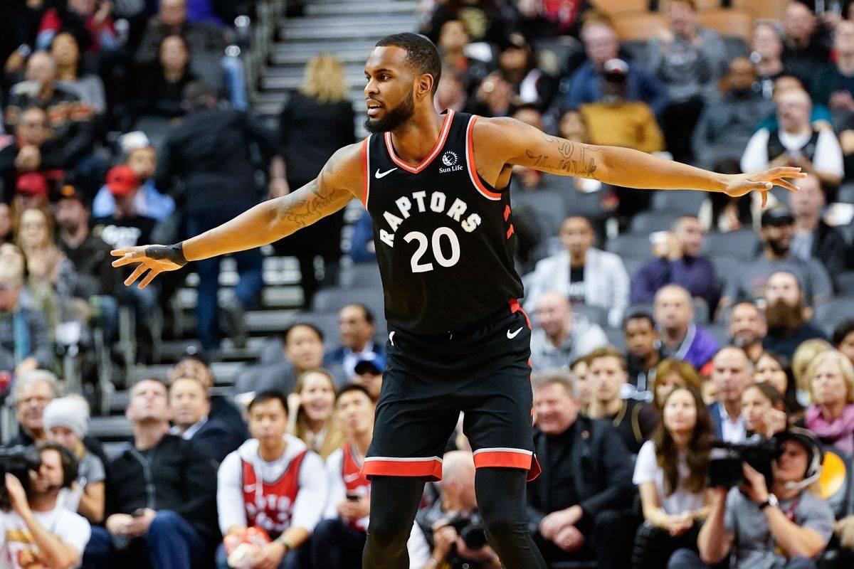 原创11中7轰19分!毒蛇队2米11二轮秀表现出彩,斯通会拿下他吗