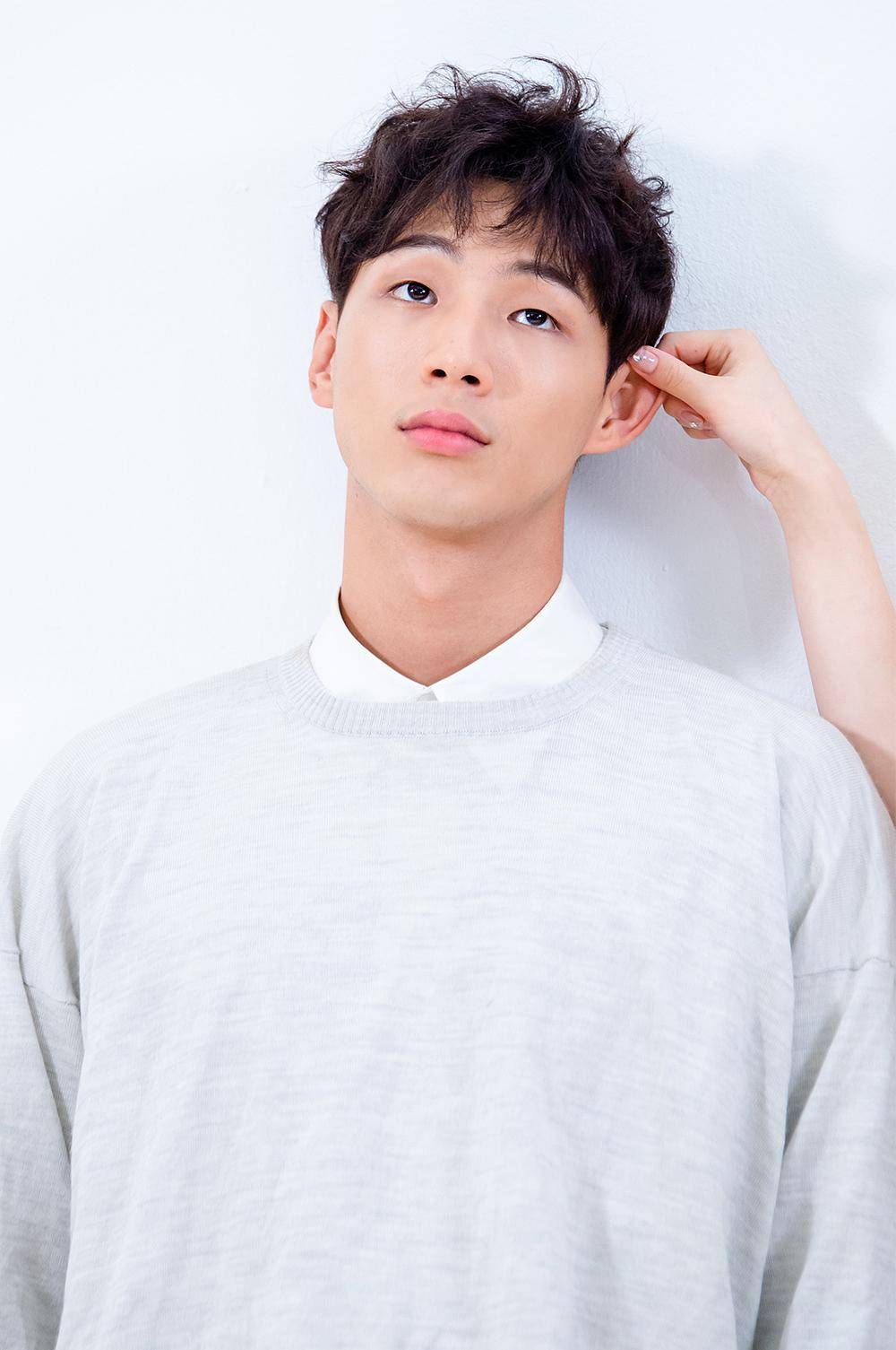 《月升之江》主演,金志洙承认曾参与校园暴力!晒出手写信道歉