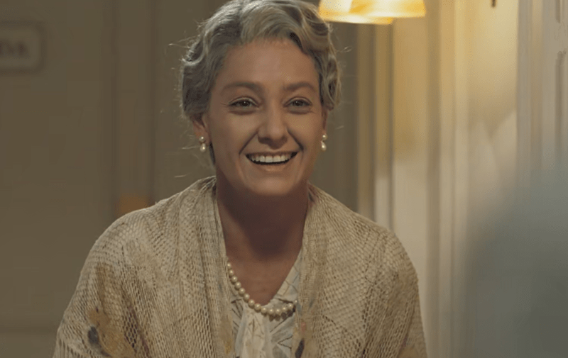 阿里萨是真的深爱着费尔明娜,他为她保留着精神上的童贞.