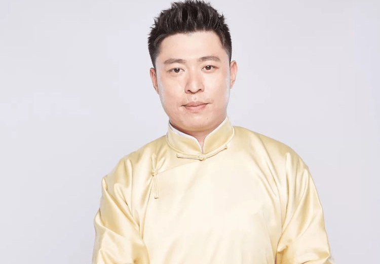 宁云祥,1995年,在相声界稍有名气的张文顺和郁郁不得志的郭德纲成为