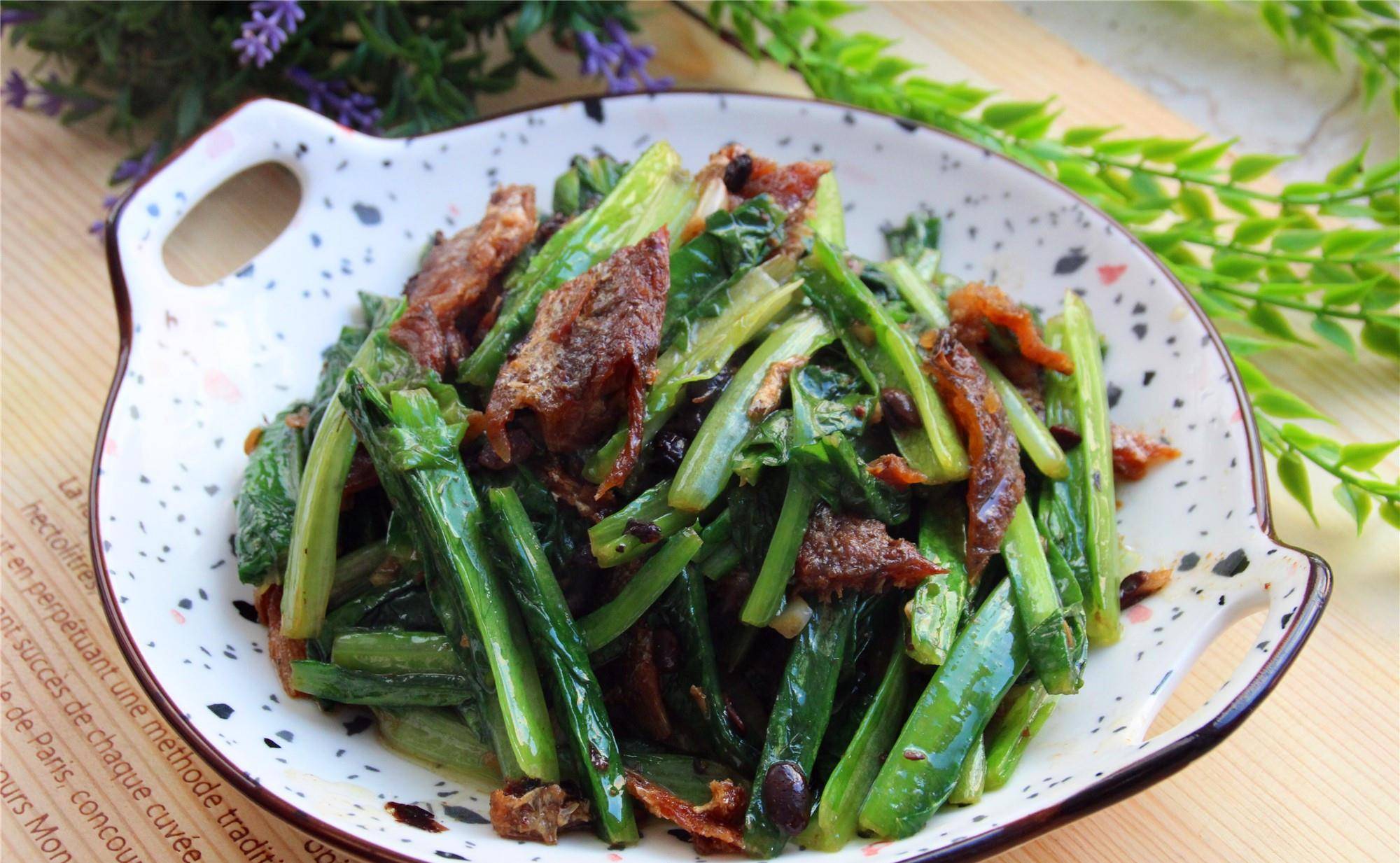 豆豉鲮鱼油麦菜教程视频 102eb9b57e0d40818c57a7b186b1c74d.jpeg