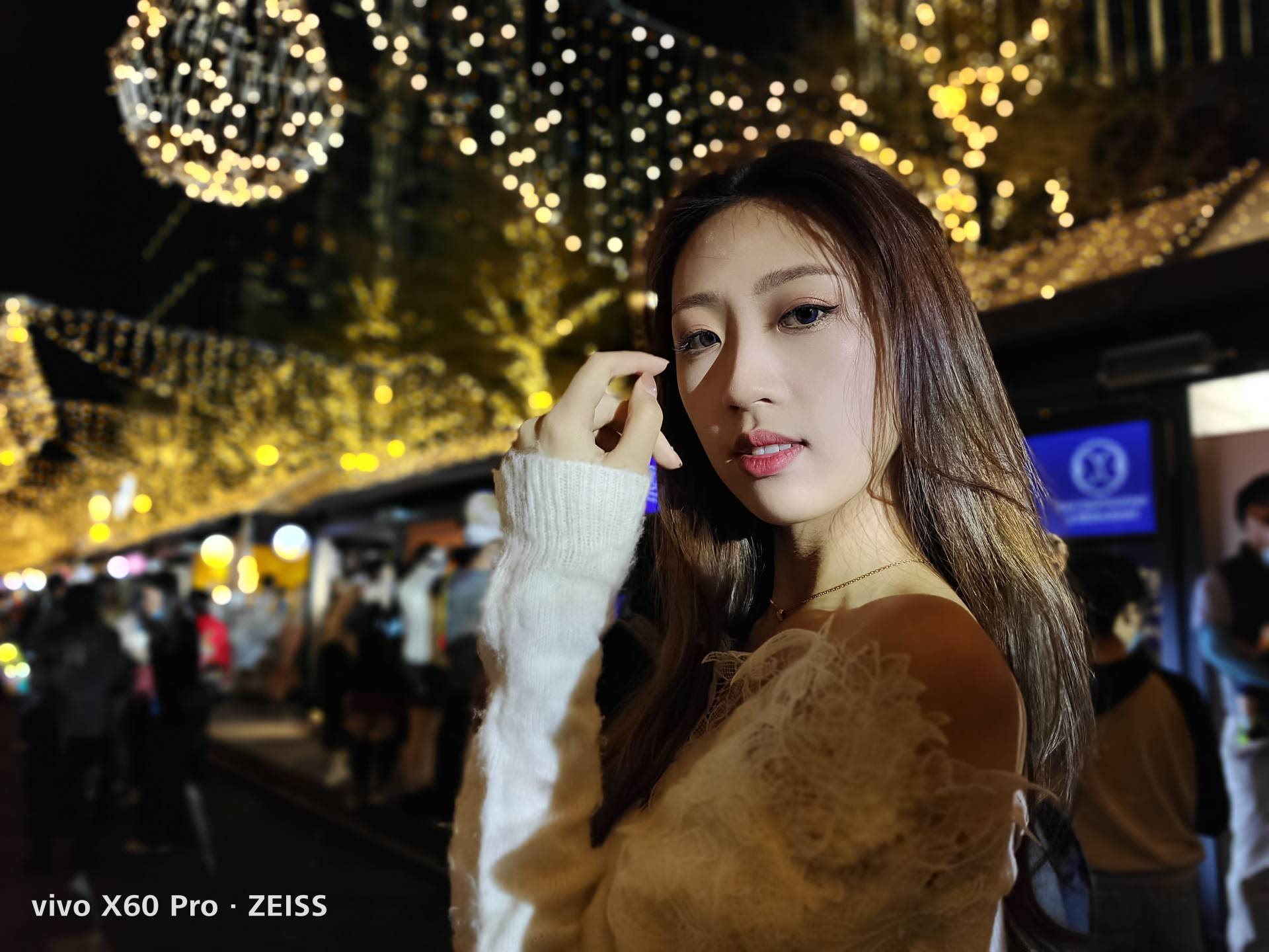 vivox60pro使用体验蔡司小蓝标让拍照充满德味