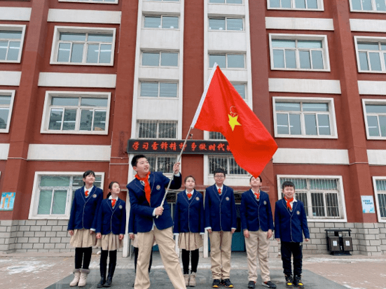 原创学习雷锋精神争做时代好少年童晖小学北校区主题系列活动