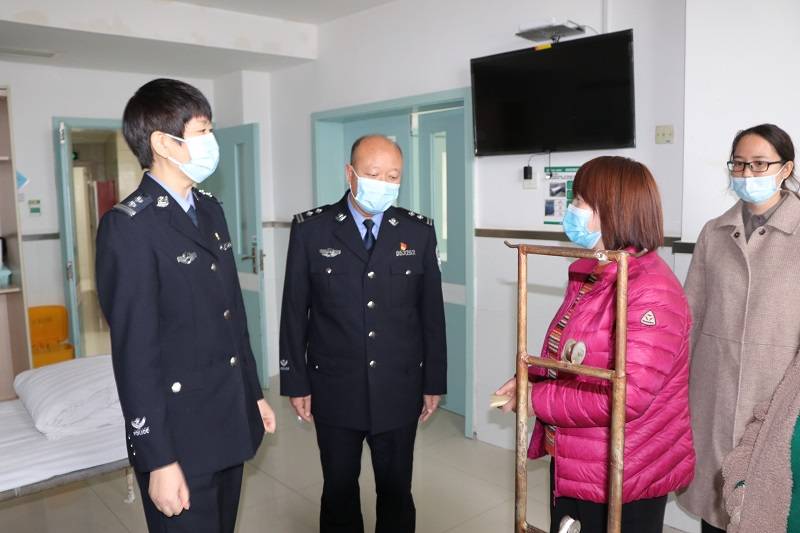 县公安局领导排名_公安局门口照片