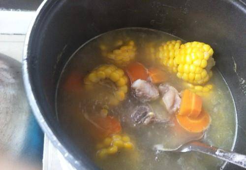 排骨汤做法视频家常 586d3c5e5ce149cb9888c02727b160fb.jpeg