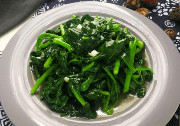 木耳焯水方法视频 9bc921a4f5b440509dd5f057e99b3f9b.png