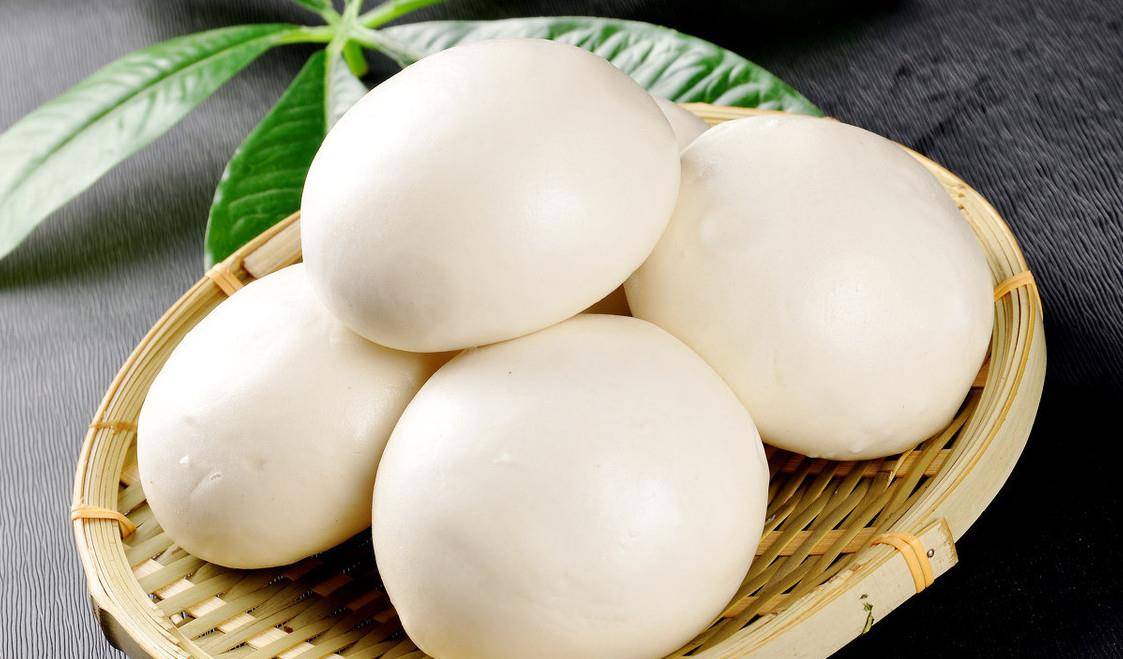 为什么不能吃生面团 b8fb9606bd2f41739d828ea825d783a2.jpeg
