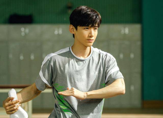 《荣耀乒乓》开播引球迷热议，如果徐坦是马龙，于克南是张继科？