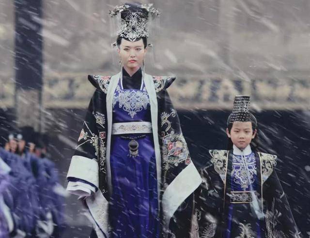 一个从奴隶做到太后,并辅佐三代帝王的传奇女人_冯太后