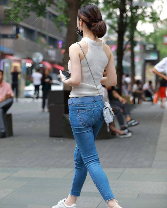 95158d3174114d609e90725643355285.jpeg