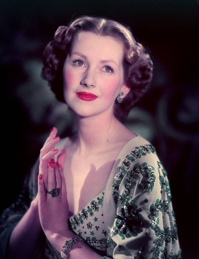 戴安娜王妃的继母倾国倾城,看她颜值巅峰时的照片你就知道了_斯宾塞