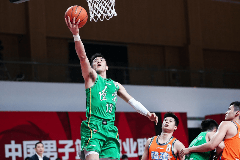 又一昔日广东铁板凳鲤鱼跳龙门 他得感谢老东家成全_方渭博