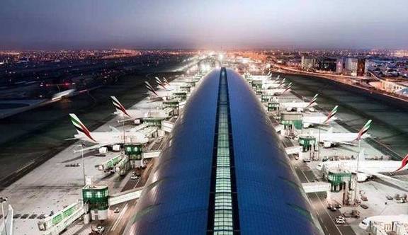 2200亿建世界最奢华机场，服务质量全球顶级，乘客：只想飞机延误