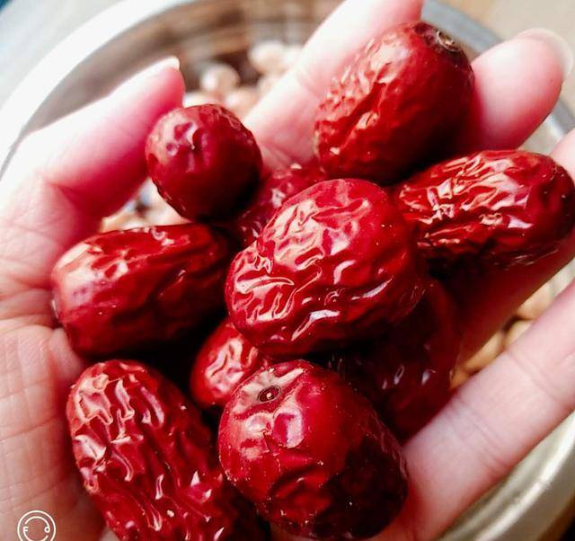 什么炖猪心好吃 e25b020ad3e14ba9ae709cf279baa8fe.jpeg