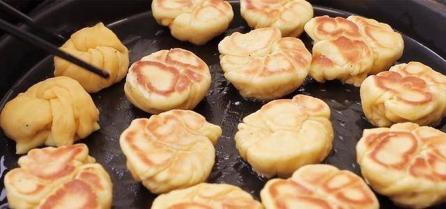 油条配什么包子好吃 3df02e0440774aba952709368807a798.jpeg