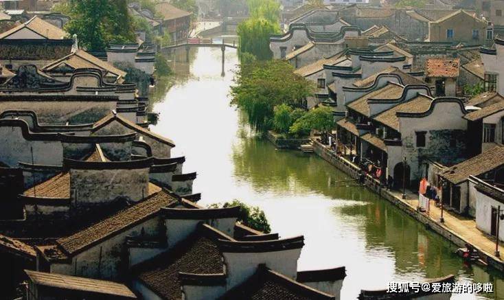 忘掉乌镇吧，这个中国第一座被列入世遗的古镇才是最美的天堂！