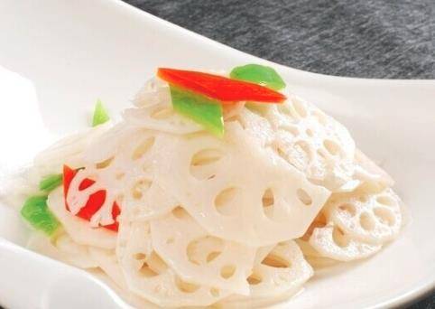甜藕片怎么炒好吃又简单 116bf946192742d4a6dfb22068f3031a.jpeg
