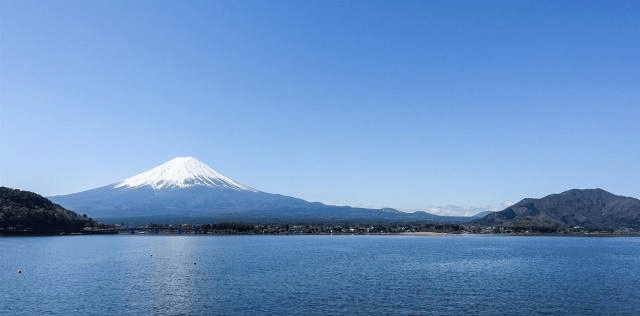 当你遇见心中所向往的，你就能体会我的心情！美丽的富士山！
