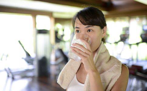 女人怎么保养自己才变得年轻 6eb4c8d1d92f4474a25868683d8fe411.jpeg