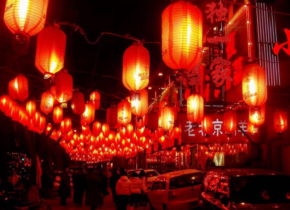 中国最“繁华”的夜市，号称吃货的“天堂”，你来过吗
