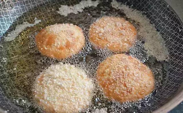 如何在家制作糖糕 62e8894e50a640c8b21990ecc64eb505.jpeg