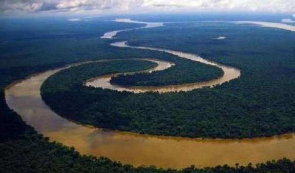 世界流量最大的河流，相当于7条长江的流量，被称为“河流之王”