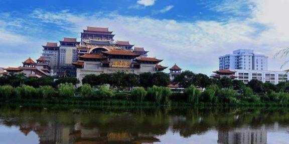 世界最神秘的宫殿，每个都有自己的故事，其中两座都在中国