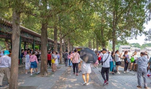 中国保存最完整的皇家行宫御苑，被誉为“皇家园林博物馆”