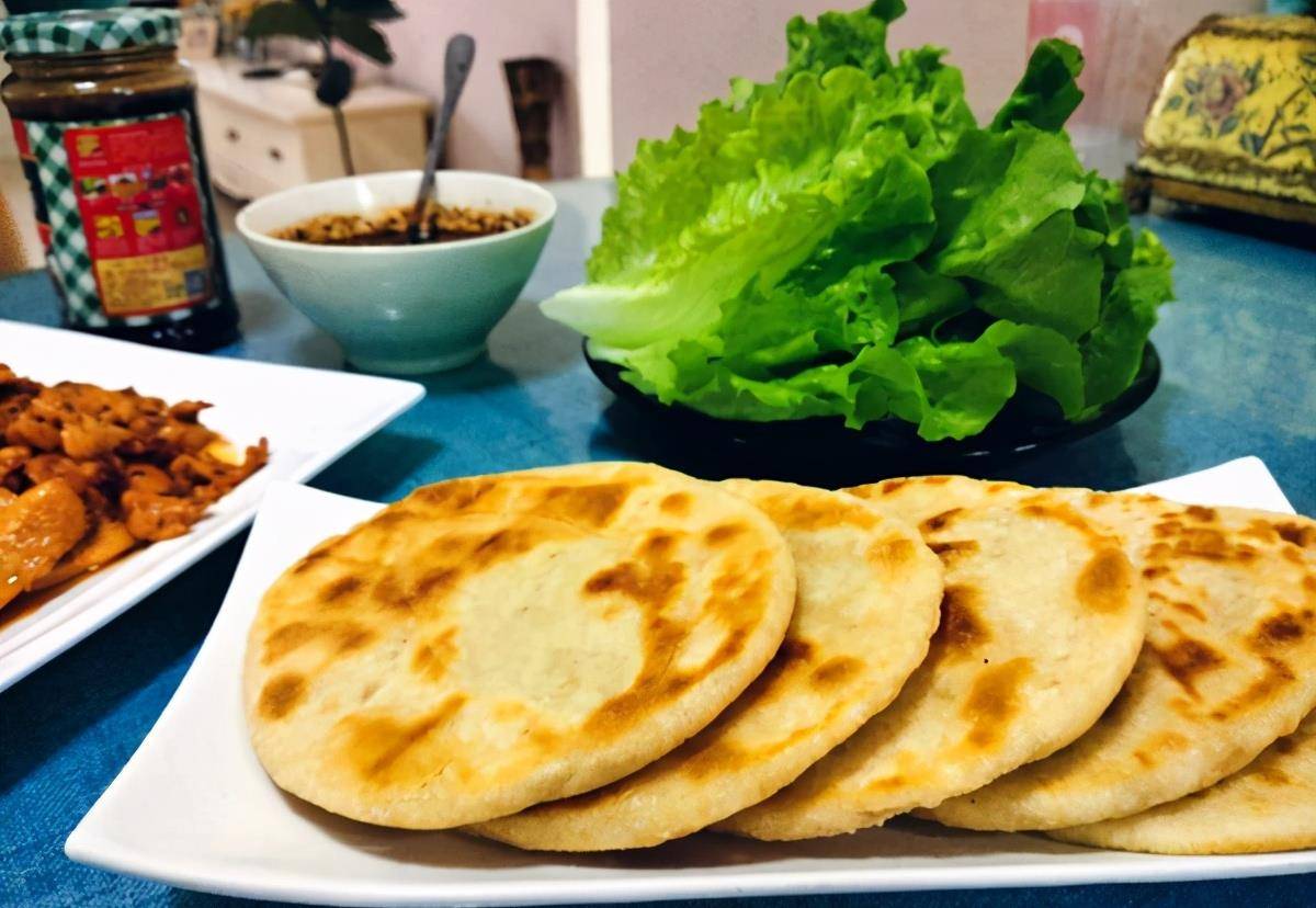 在家自己做的简单小吃饼 383c0d5721b646628238392df85746b9.jpeg
