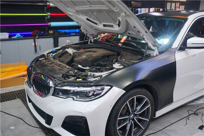 宝马三系全车改色小珍珠深空黑车身膜长沙汽车改色贴膜