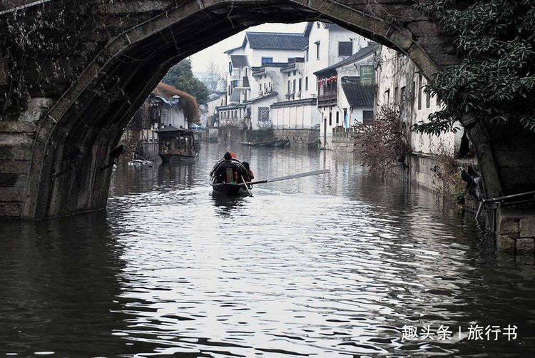浙江最宁静的城市，虽不如杭州发达富裕，却生活得十分悠闲自在