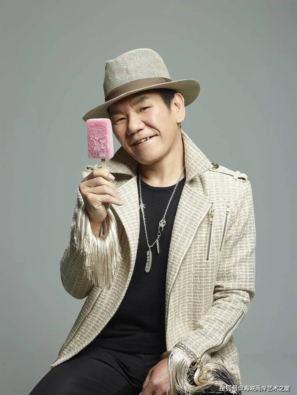 抒情摇滚之祖赵传高唱老不休60岁之际双喜临门