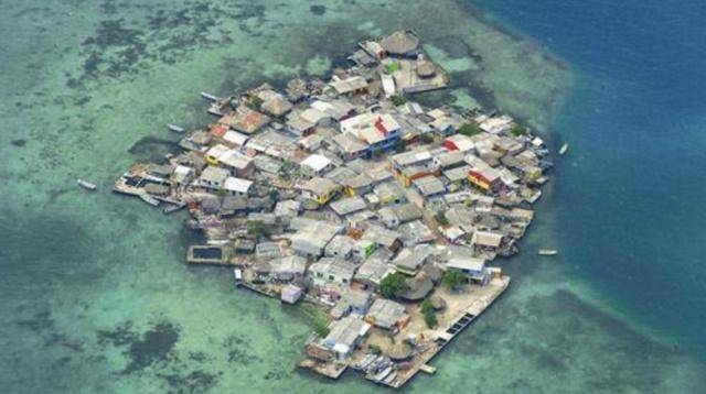 全球最拥挤的小岛：一个房间最少要挤5口人，却几乎没人想搬走