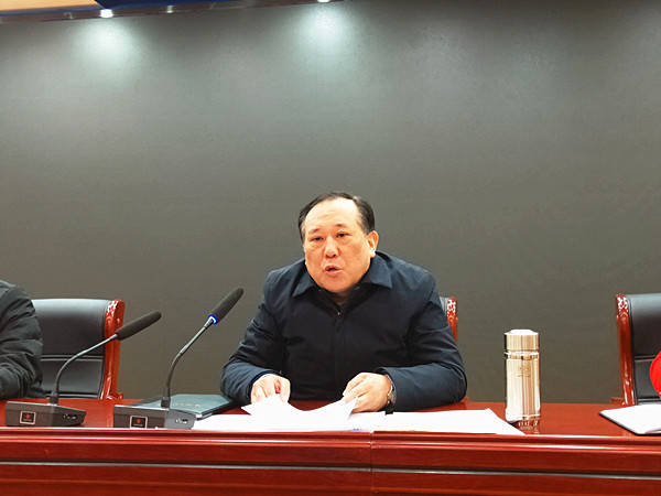 市油田十八中副校长任远飞对全校各班安全提出要求安全教育,为市油田