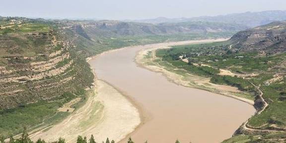 中国气势磅礴的母亲河黄河，经考察发现，源头却只有碗口大！