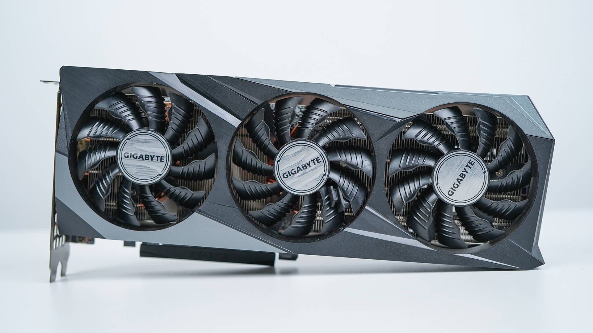 装一台b560i53060ti白色主机颜值性能统统要