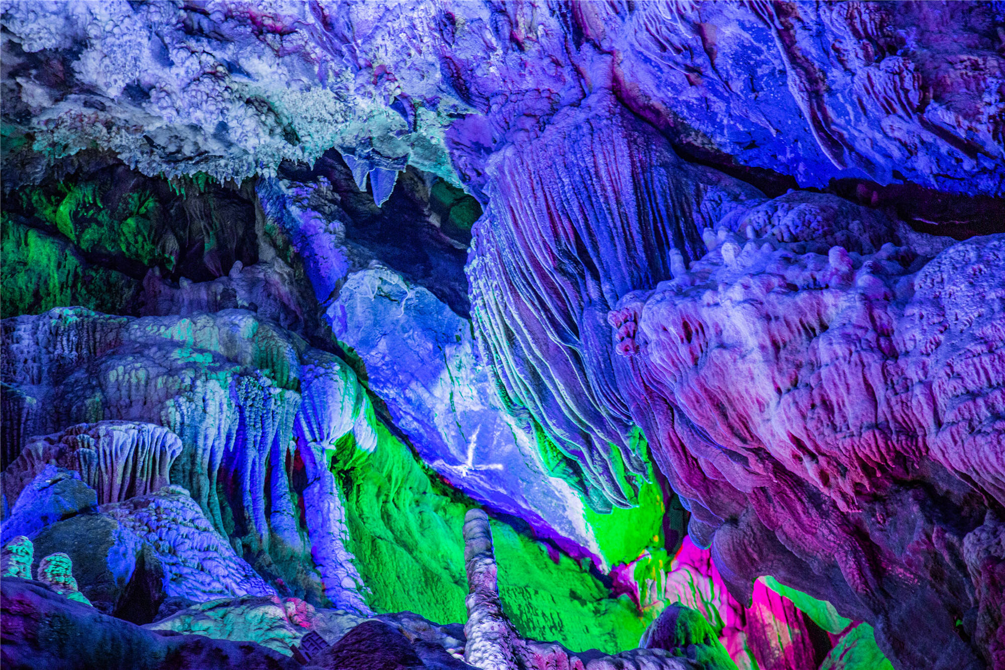 广东这个地下溶洞景观让人叹为观止具说马良就在这里画画