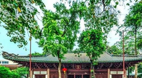 中国祈祷姻缘最灵验的5大寺庙，女性都说很准，你去过几个？