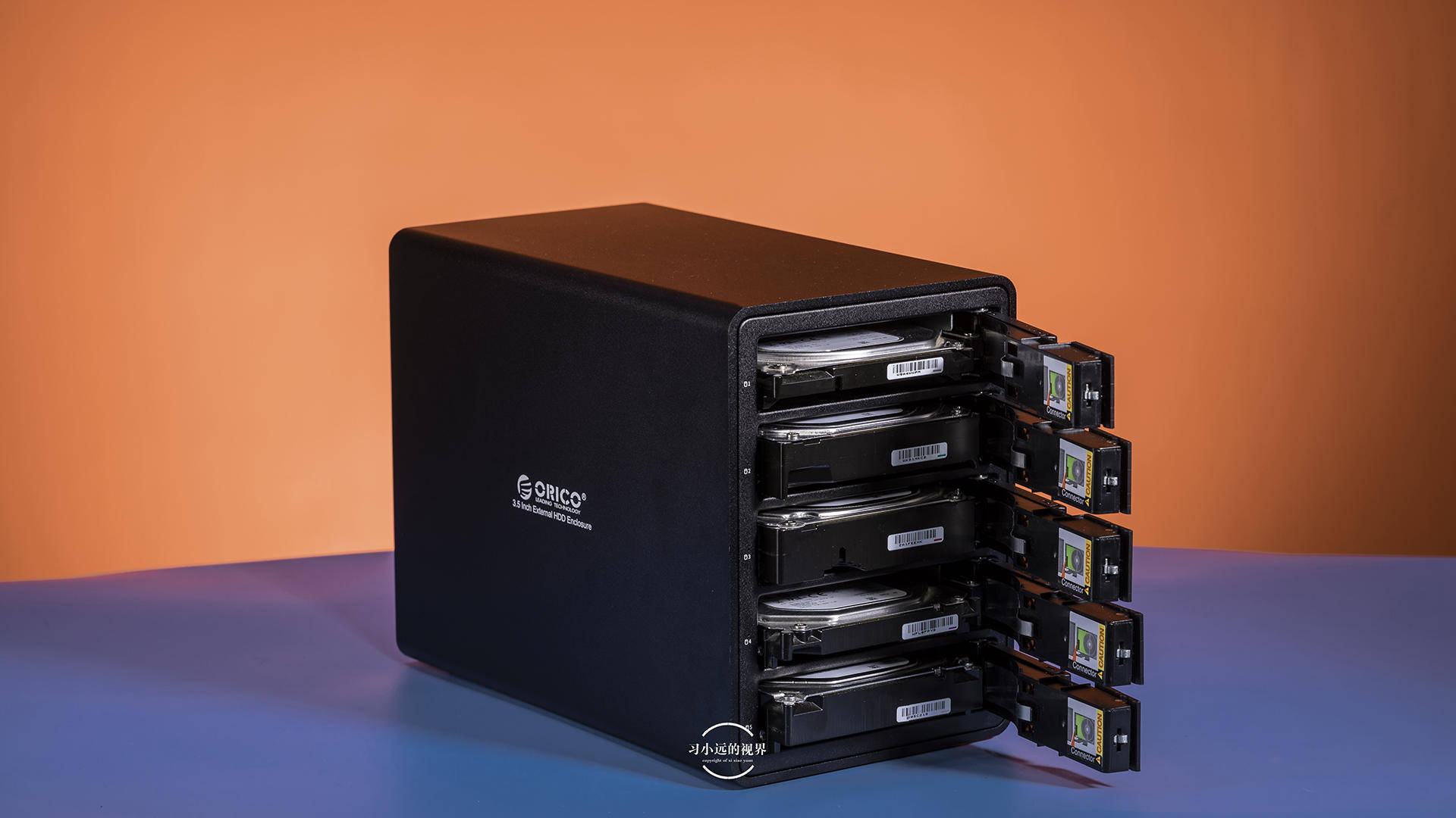 有了奥睿科硬盘柜无处安放的数据盘终于有家了