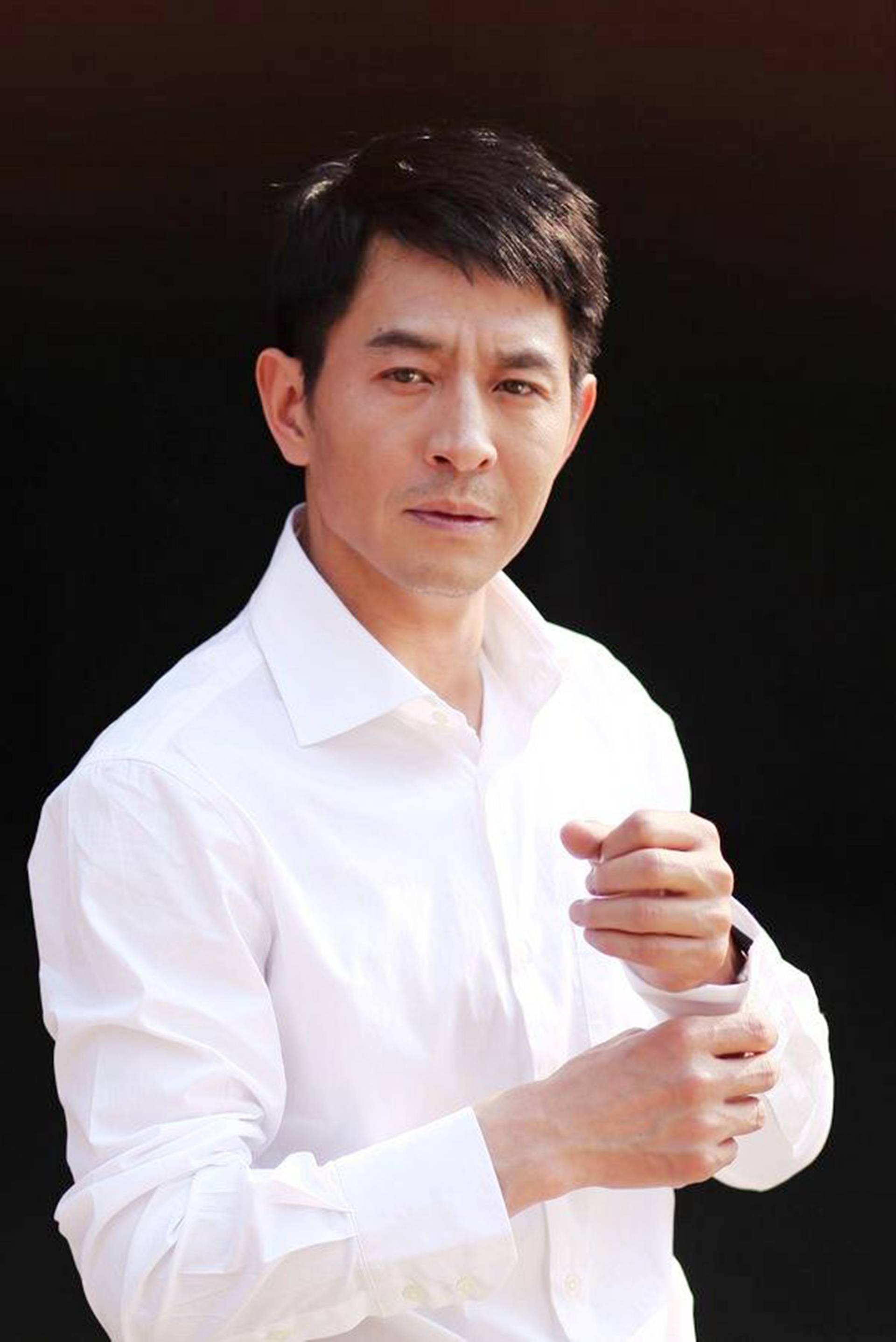 原创郭晓峰国民大叔传奇系列之四十萍水相逢