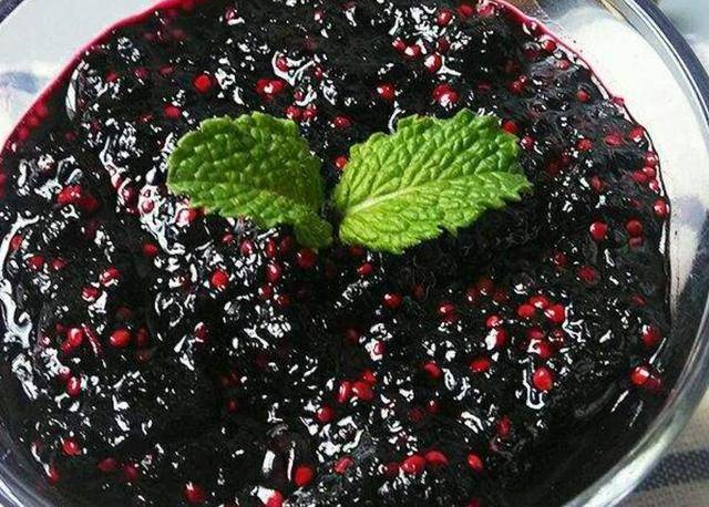 九个月可以吃桑葚吗 41696a49ccdb44d9bf243857e4efc9fd.jpeg