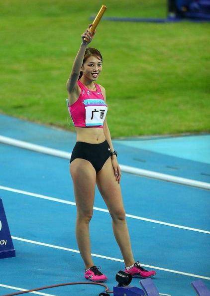 运动员的腿是什么样的 96830316c2fb4f3882dfb9f1126ffbf1.jpeg