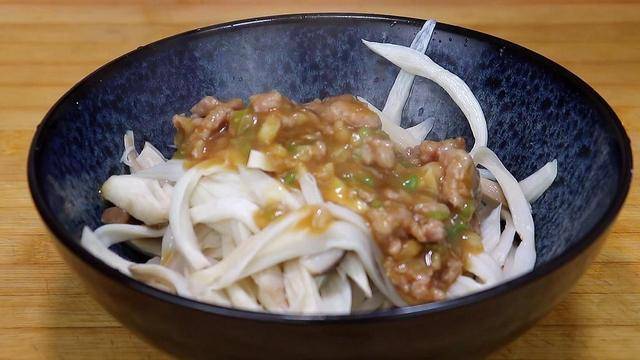 小鱼怎么做最好吃又营养 4801244ed1dc4b619de4ff5aead046dc.jpeg